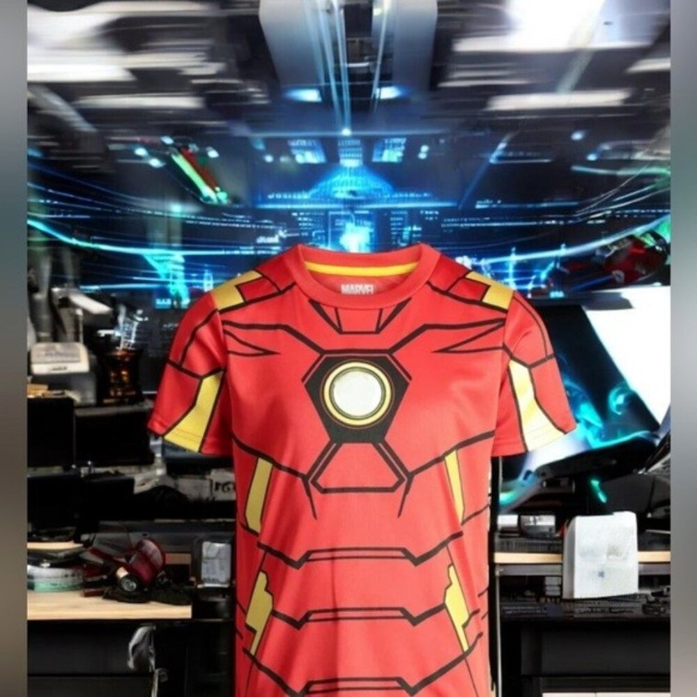 Marvel Avengers Iron Man Boys Graphic Red Size 8 Superhero T-Shirt